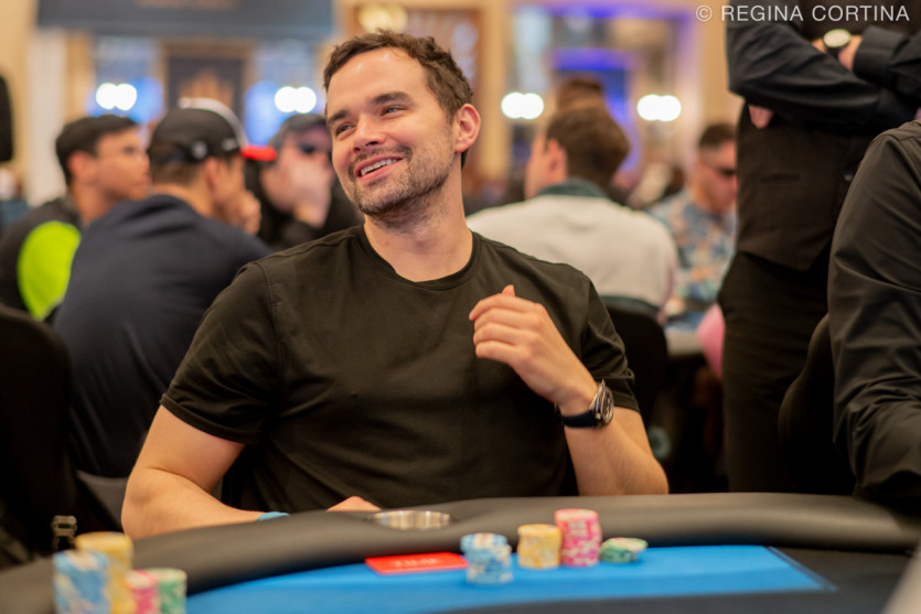 앨런 키팅, 세트 오버 세트로 13억 원 팟 획득